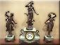 Orologi con statue